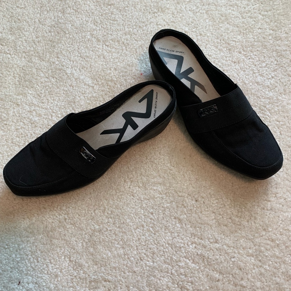 Anne Klein sport black slip on shoes size 8